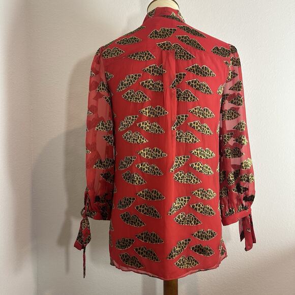 Alice + Olivia x Donald Robertson Silk Leopard Lip Top Red Blouse XS Mobwife Bow - Picture 9 of 11